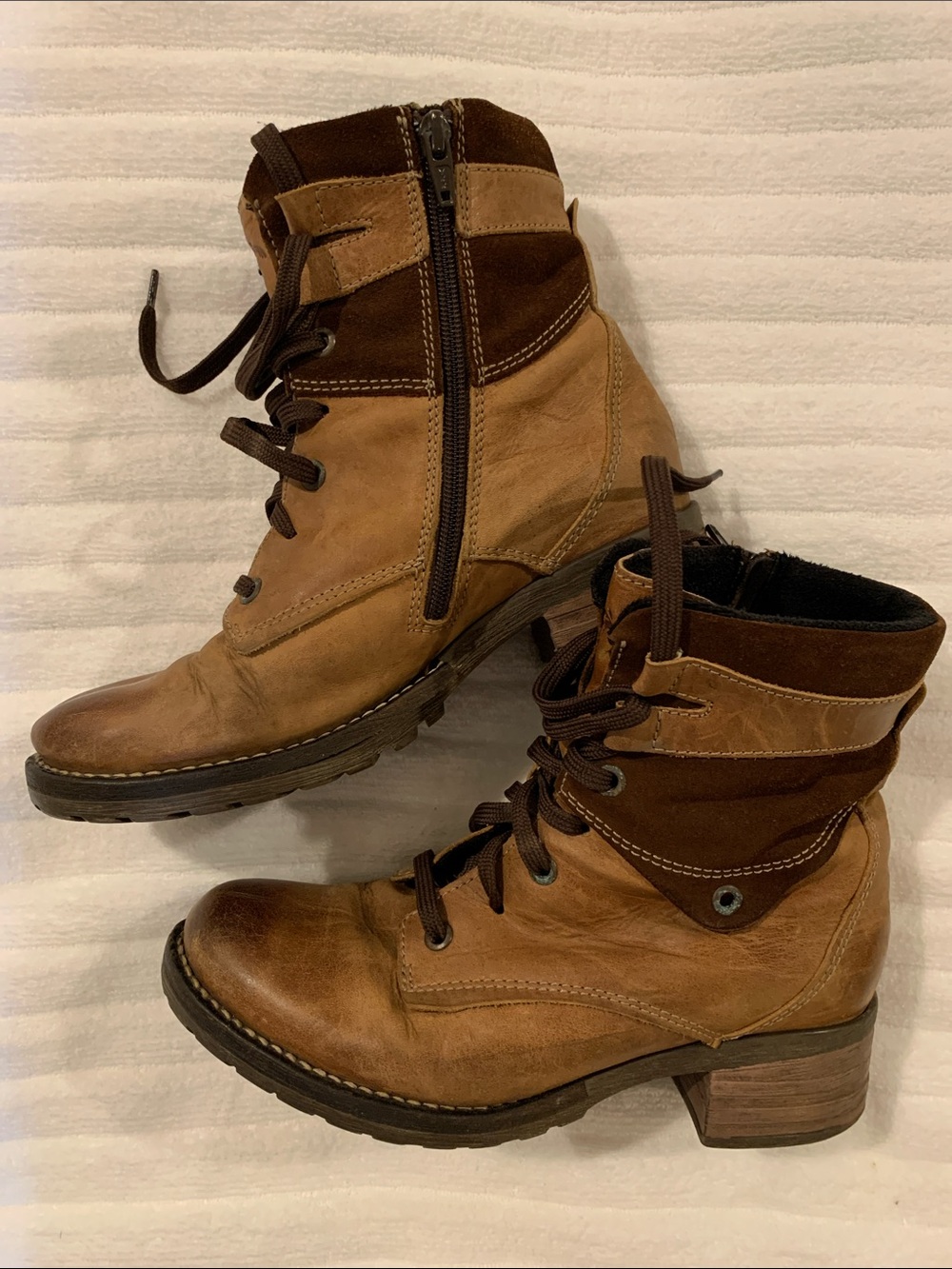 Dromedaris Women’s Brown Two-Tone Leather/Suede Lace-Up Ankle Combat Boots US 7